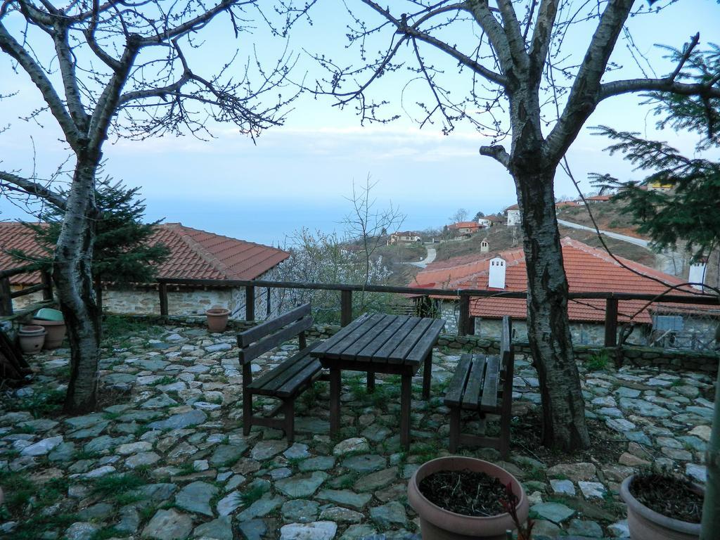 Guesthouse Klearchos Palaios Panteleimonas Exterior photo
